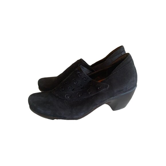 Naot Women's Black Ankle  Bootie Leather Laser Cut Detail Size  41 - Picture 2 of 9